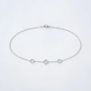 Circle & Clover Station Bracelet